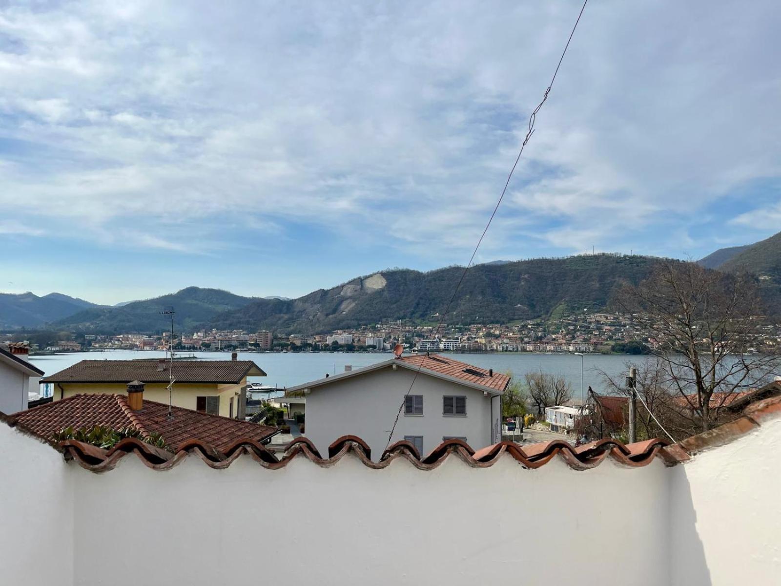 B&B Aria Di Lago Paratico Exteriör bild